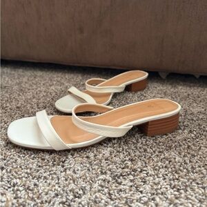 Lulu’s Elegant White Women's Heeled Sandals size 7